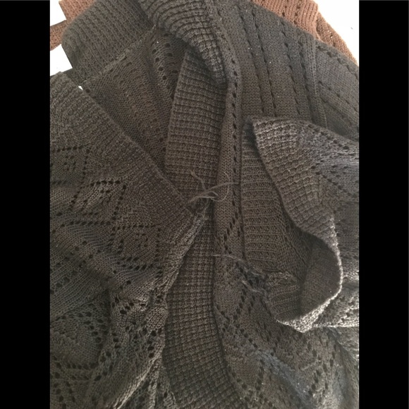 ❗️Sold❗️3x Jacklyn Smith knit Shrugs - Picture 7 of 7